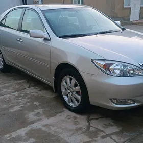 Toyota Camry 2003