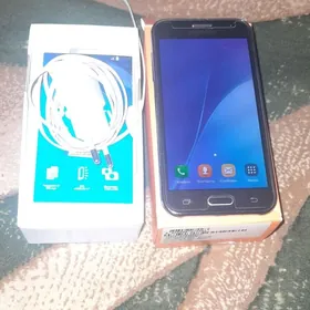 .. .  samsung j2