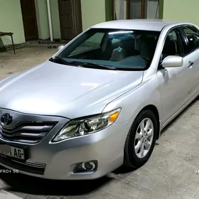Toyota Camry 2010