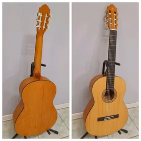 Täze Yamaha C40M Gitara Гитара