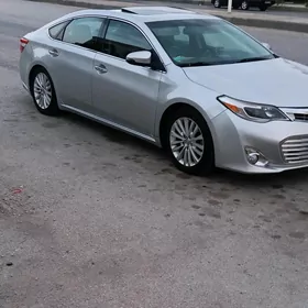 Toyota Avalon 2013