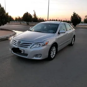 Toyota Camry 2010