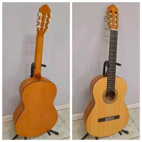 Täze Yamaha C40M Gitara Гитара