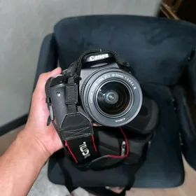 Canon 600D iki obektiw