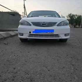 Toyota Camry 2003