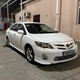 Toyota Corolla 2011