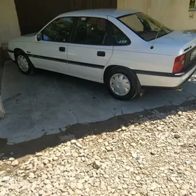 Opel Vectra 1992