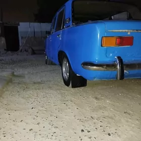 Lada 2104 1980