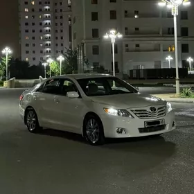 Toyota Camry 2011