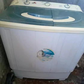 ПОЛ АФТАМАД.