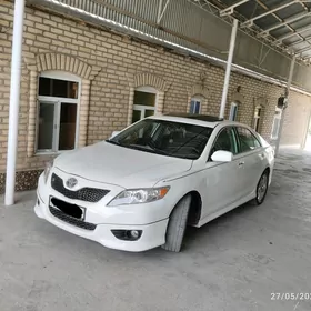 Toyota Camry 2010