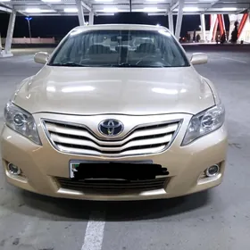 Toyota Camry 2011