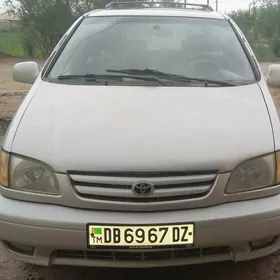 Toyota Sienna 2000