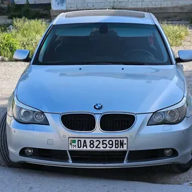BMW E60 2004