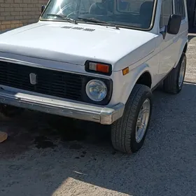 Lada Niva 1984