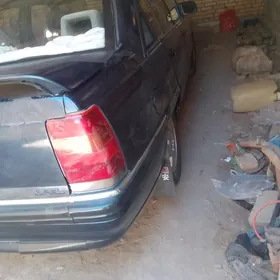Opel Omega 1993