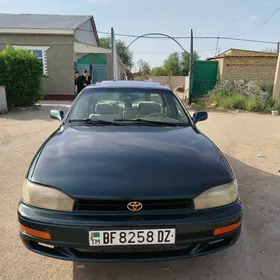 Toyota Camry 1993