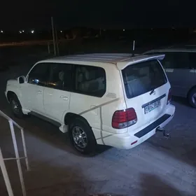 Toyota Land Cruiser 2000