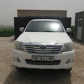 Toyota Hilux 2011