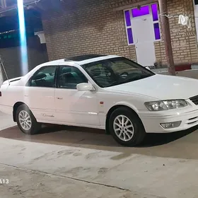 Toyota Camry 1998
