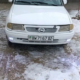 Opel Astra 1992