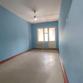 2 nji etaj 2 komnat eksp jaý