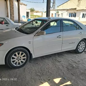 Toyota Camry 2003