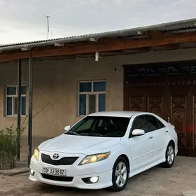 Toyota Camry 2011