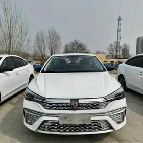 Roewe i5 2021