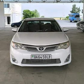Toyota Camry 2013