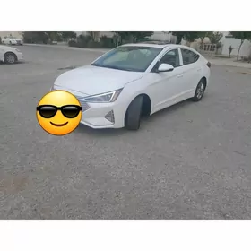 Hyundai Elantra 2020