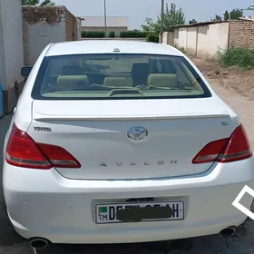 Toyota Avalon 2006