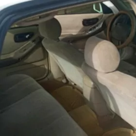 Toyota Avalon 1999