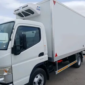Mitsubishi Fuso 2023
