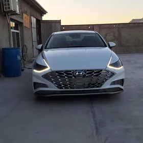 Hyundai Sonata 2021
