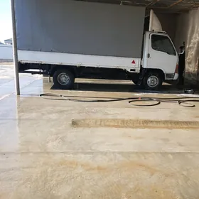 Mitsubishi Canter 1998