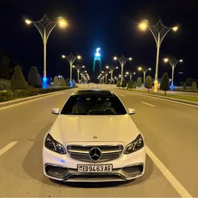 Mercedes-Benz E350 2011