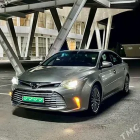 Toyota Avalon 2018