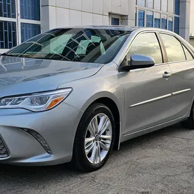 Toyota Camry 2016