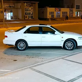 Toyota Camry 2001