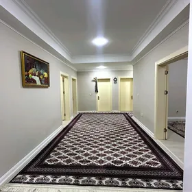 POLUELITKA 5 KOMNAT 202m²