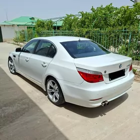 BMW E60 2004
