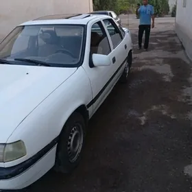 Opel Vectra 1992