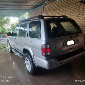 Nissan Pathfinder 2003