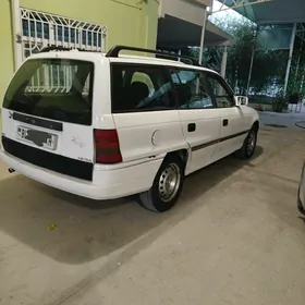 Opel Astra 1993