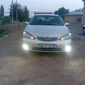 Toyota Camry 2003