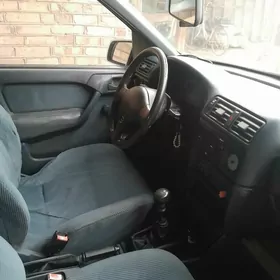 Opel Vectra 1990