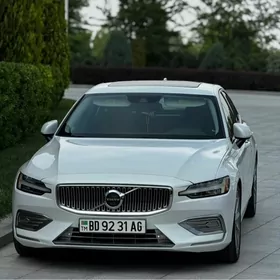 Volvo S60 2020