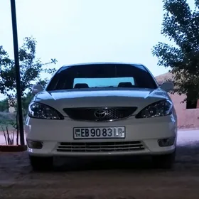 Toyota Camry 2004