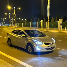 Hyundai Elantra 2014